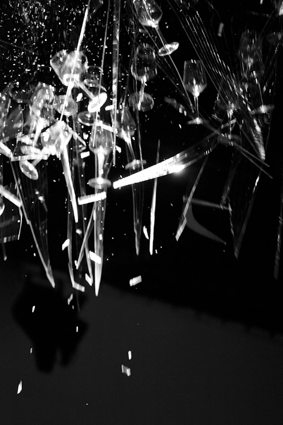 UNTER GANG ART - breaking glass - 1693817.1 UNTER GANG ART - breaking glass - 1693817.1